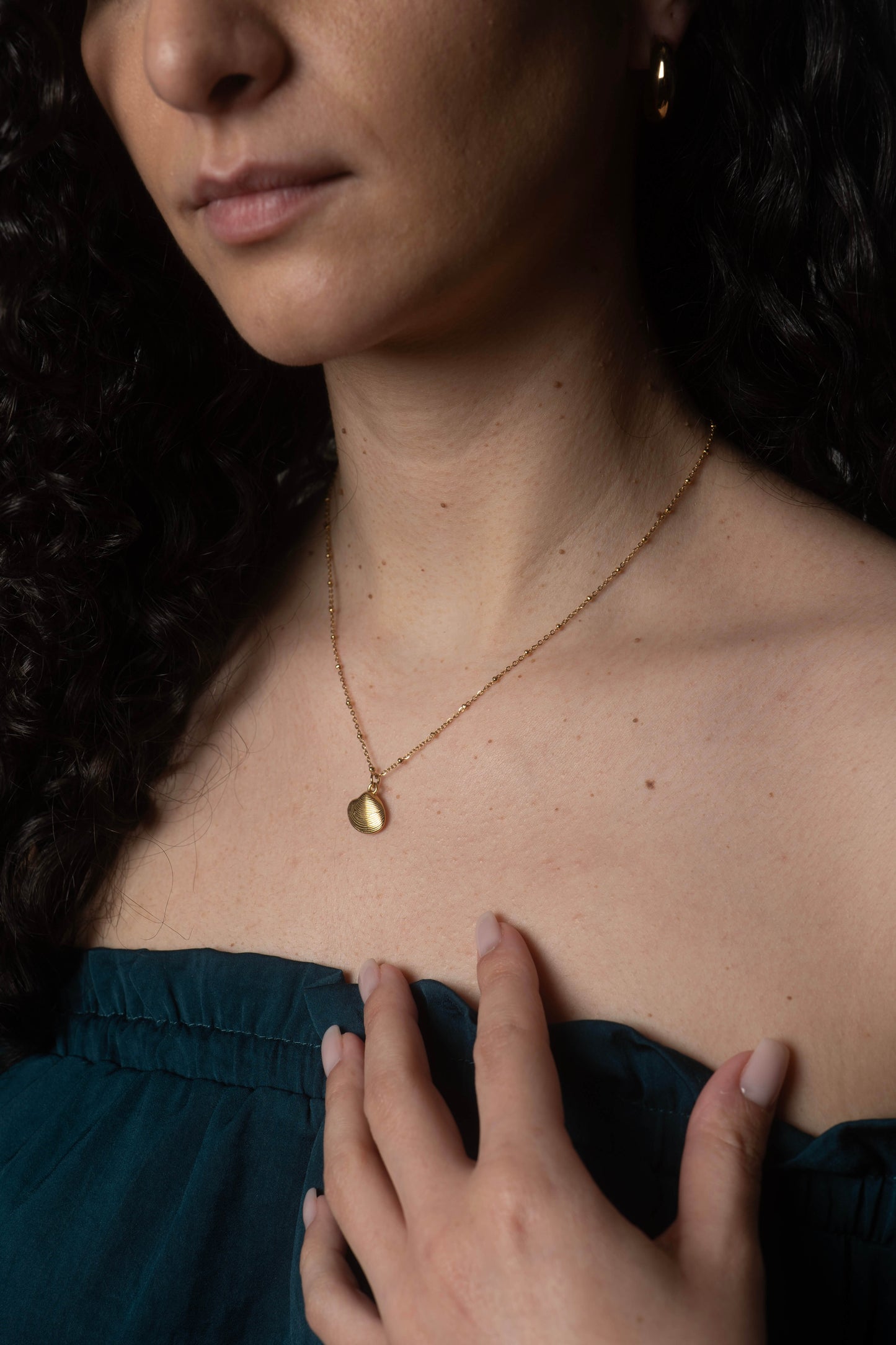 Shelly Necklace